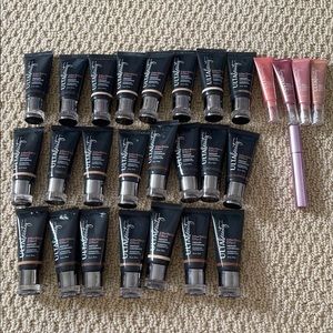 ULTA BEAUTY 29 PIECE FOUNDATION KIT NWT NEVER OPENED